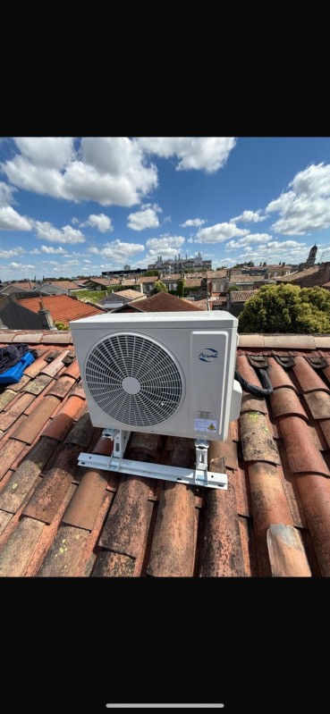 Devis et pose d'une climatisation à Bordeaux centre en Gironde d'un mono split de 3,5kw et de marque AIRWELL