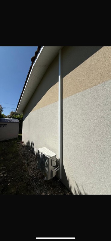 Installation d’une climatisation mono split HEIWA 3,5 kW « dos à dos » au Pian-Médoc en Gironde